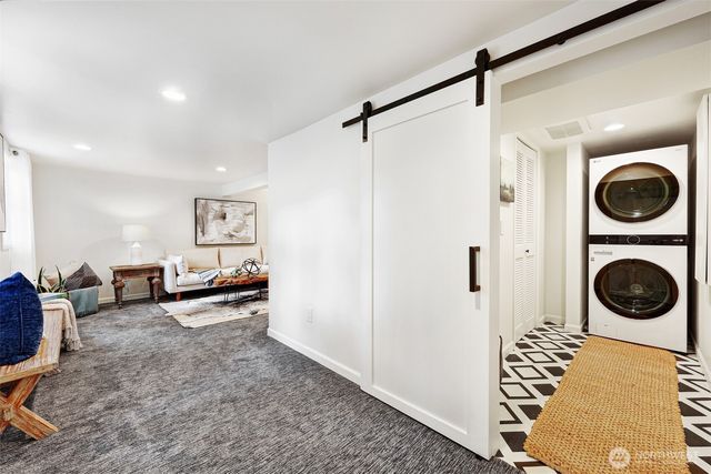 3027 NE 91st Street, Seattle, WA 98115