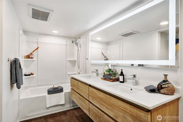 3027 NE 91st Street, Seattle, WA 98115