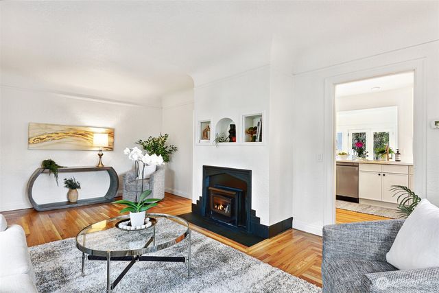 3027 NE 91st Street, Seattle, WA 98115