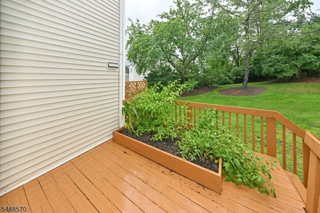 6 Erin Way, Lincoln Park Boro, NJ 07035