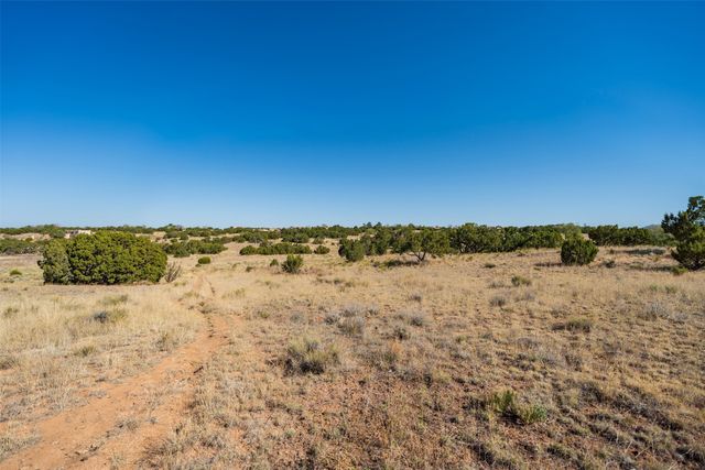 4 Azul Place, Santa Fe, NM 87508