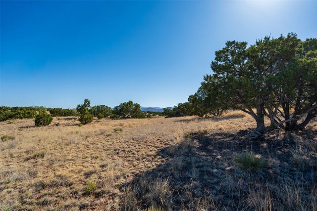4 Azul Place, Santa Fe, NM 87508
