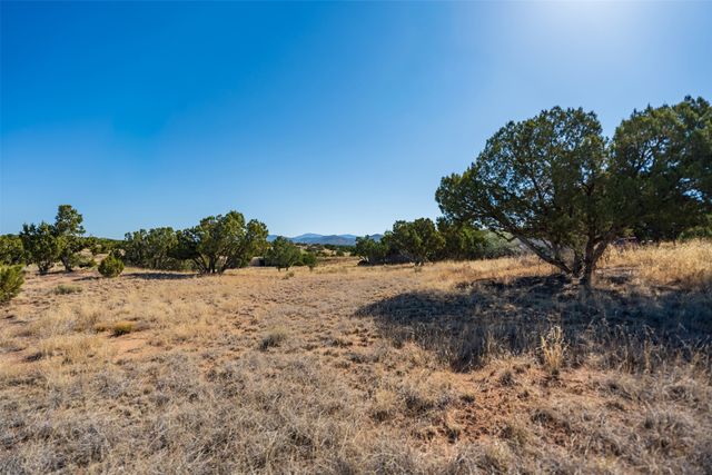 4 Azul Place, Santa Fe, NM 87508