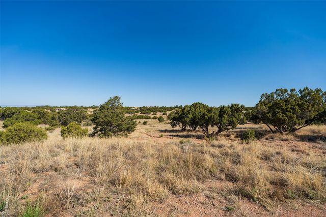 4 Azul Place, Santa Fe, NM 87508