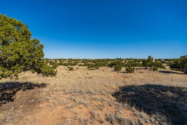 4 Azul Place, Santa Fe, NM 87508