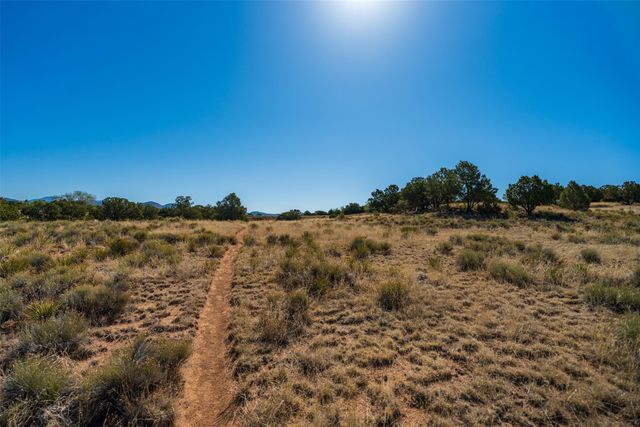 4 Azul Place, Santa Fe, NM 87508