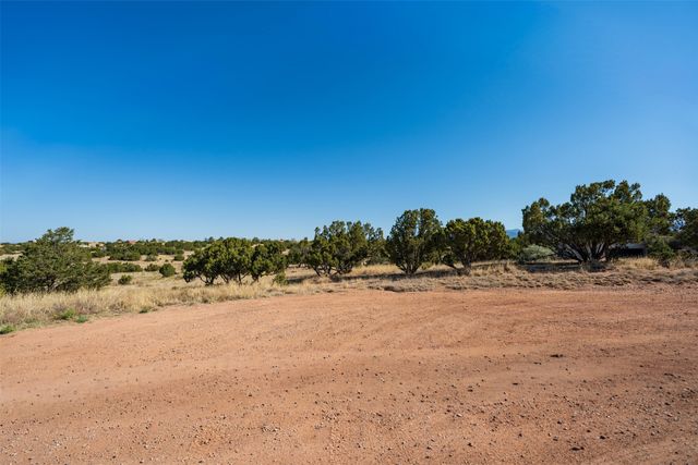 4 Azul Place, Santa Fe, NM 87508