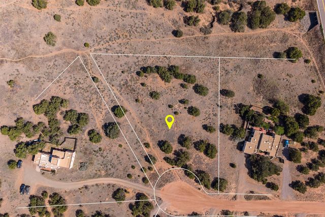4 Azul Place, Santa Fe, NM 87508