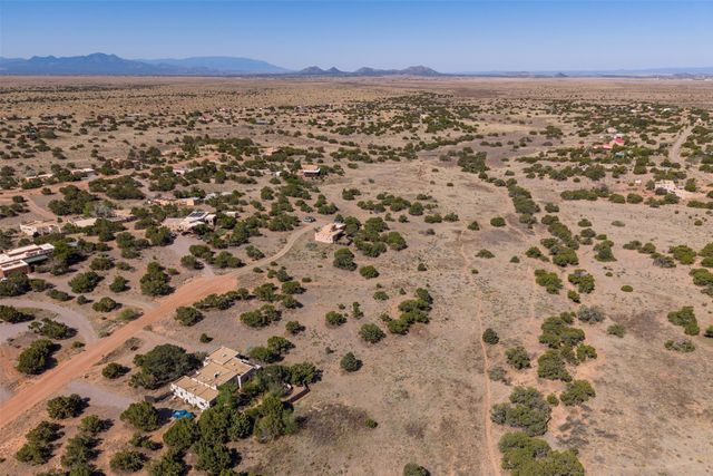 4 Azul Place, Santa Fe, NM 87508