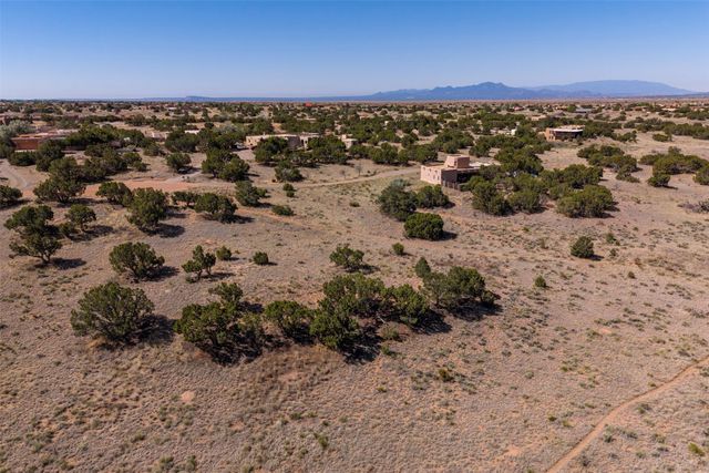 4 Azul Place, Santa Fe, NM 87508