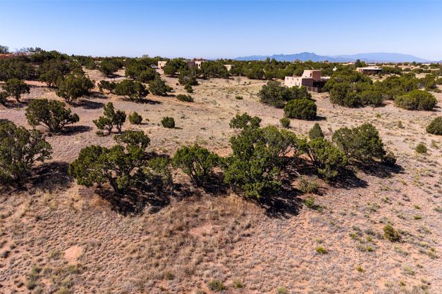 4 Azul Place, Santa Fe, NM 87508
