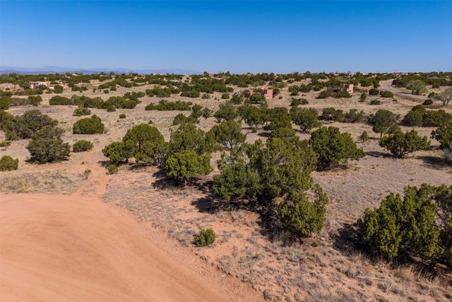 4 Azul Place, Santa Fe, NM 87508