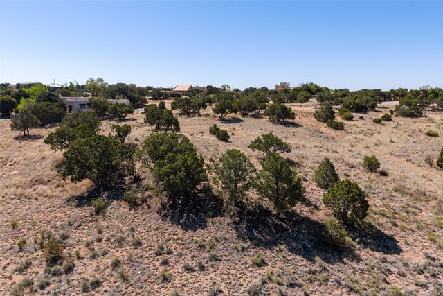 4 Azul Place, Santa Fe, NM 87508