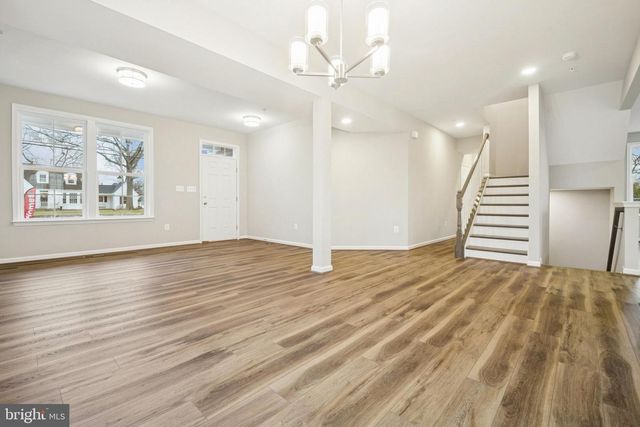 9028 OLD HARFORD RD, Parkville, MD 21234