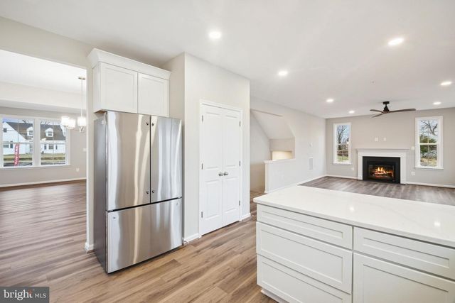 9028 OLD HARFORD RD, Parkville, MD 21234