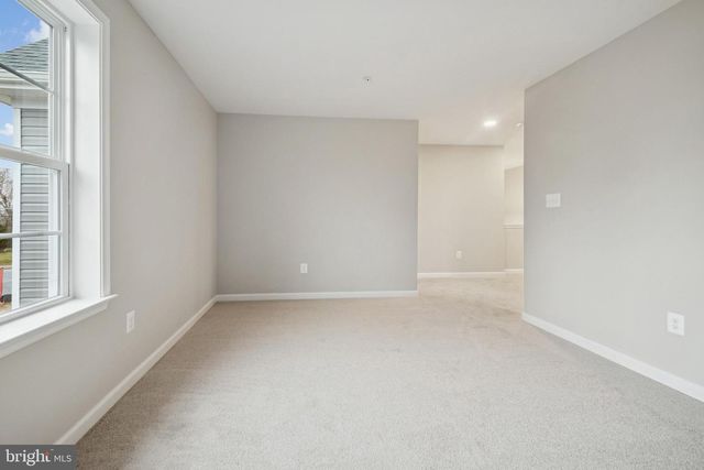 9028 OLD HARFORD RD, Parkville, MD 21234