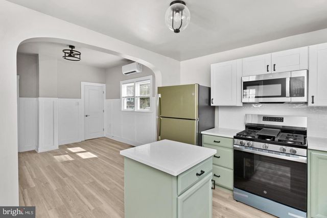 152 LAWN PARK AVE, Lawrence Township, NJ 08648
