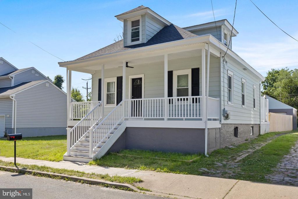 152 LAWN PARK AVE, Lawrence Township, NJ 08648