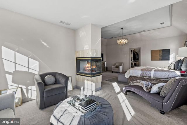 361 QUAIL RUN LN, West Chester, PA 19382