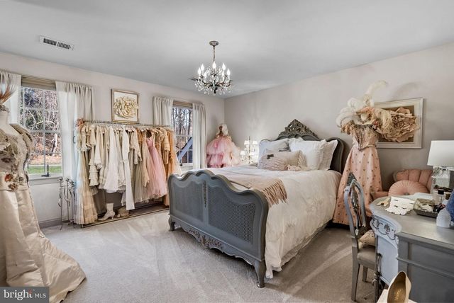 361 QUAIL RUN LN, West Chester, PA 19382