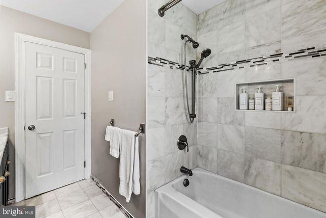 361 QUAIL RUN LN, West Chester, PA 19382