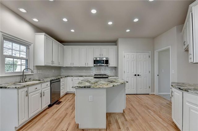 6415 Sterling Drive, Suwanee, GA 30024