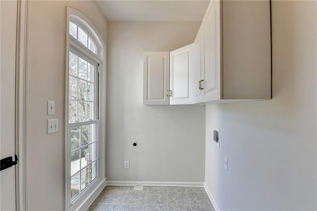 6415 Sterling Drive, Suwanee, GA 30024