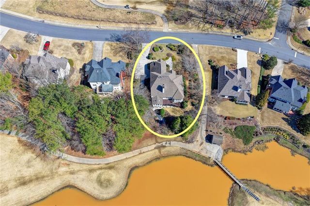 6415 Sterling Drive, Suwanee, GA 30024