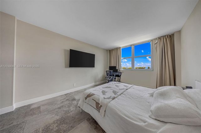 1455 N Treasure Dr 6N, North Bay Village, FL 33141