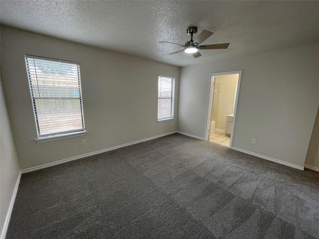 1231 Armadillo RD, Austin, TX 78745