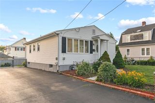 61 Sixth Street, East Providence, RI 02914