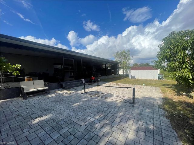 920 Alaska AVE, Lehigh Acres, FL 33971