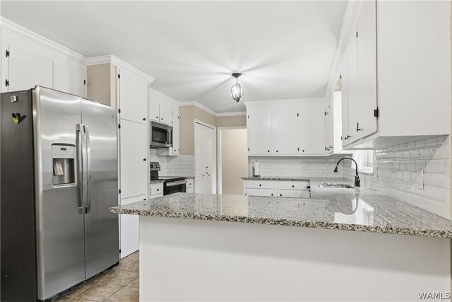 2475 Valley View, Tuscaloosa, AL 35405