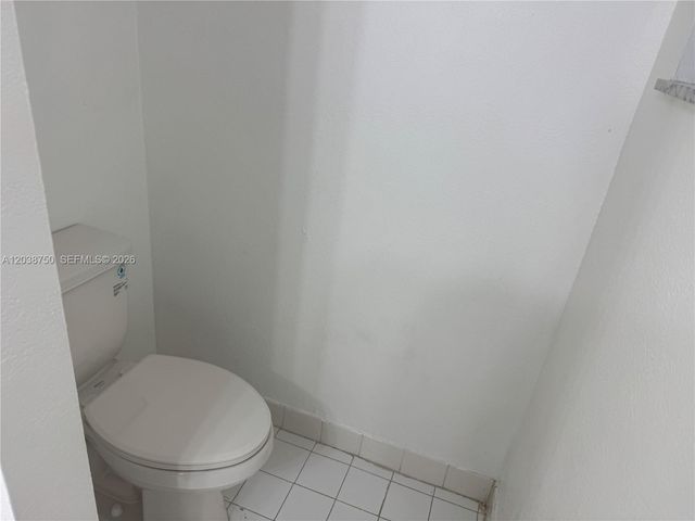 4235 N University Dr 202, Sunrise, FL 33351