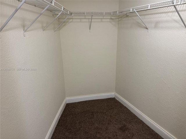 4235 N University Dr 202, Sunrise, FL 33351