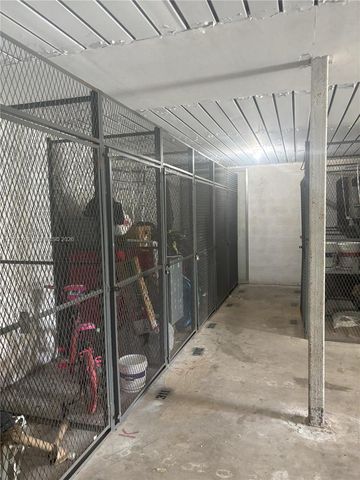 4235 N University Dr 202, Sunrise, FL 33351