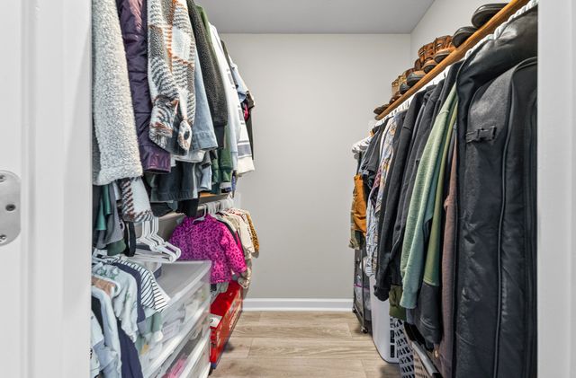 705 Hugh Hunter Rd, Oak Grove, KY 42262