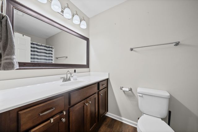 705 Hugh Hunter Rd, Oak Grove, KY 42262