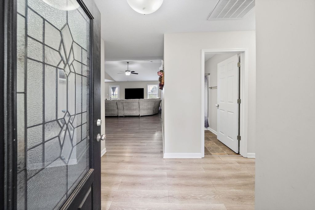 705 Hugh Hunter Rd, Oak Grove, KY 42262