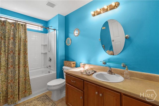 22 Chapel Lake N, Savannah, GA 31419