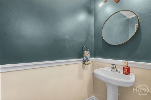 22 Chapel Lake N, Savannah, GA 31419