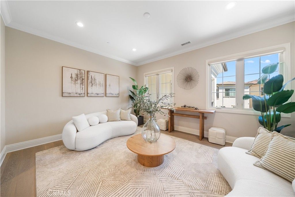 Image 29 of property listing at 57 Kite, Irvine, CA 92618