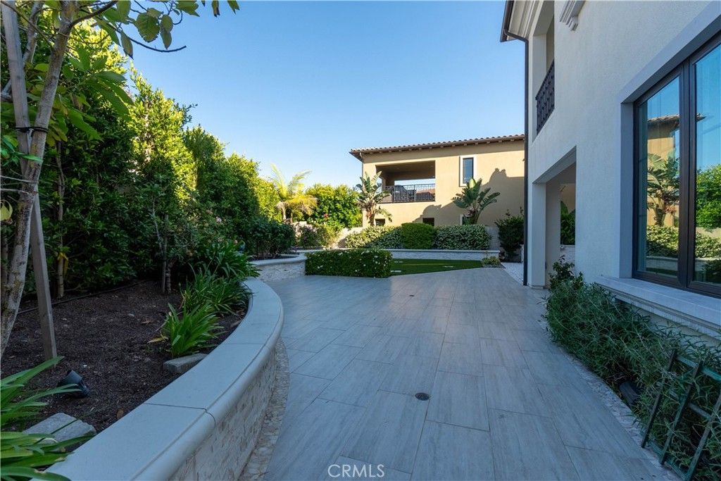 Image 53 of property listing at 57 Kite, Irvine, CA 92618