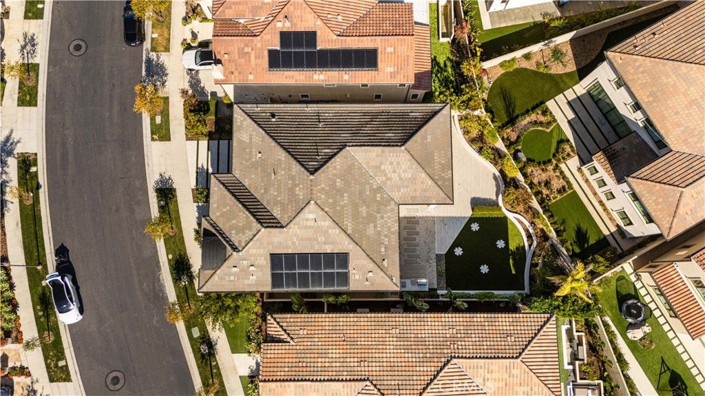 Image 57 of property listing at 57 Kite, Irvine, CA 92618