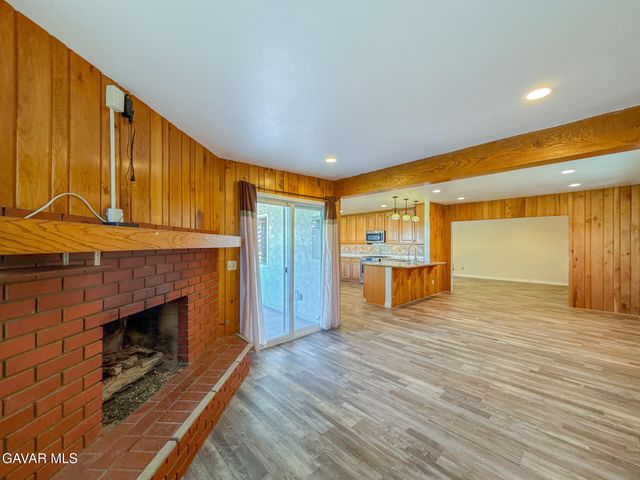 2535 E Avenue R-3, Palmdale, CA 93550