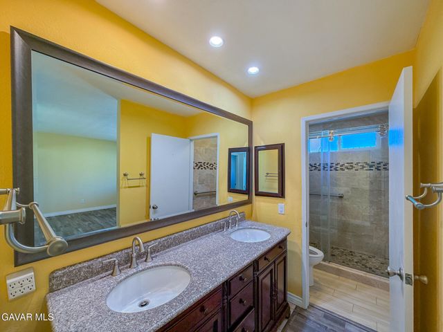 2535 E Avenue R-3, Palmdale, CA 93550