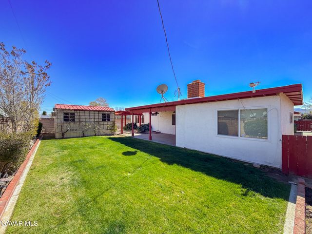 2535 E Avenue R-3, Palmdale, CA 93550