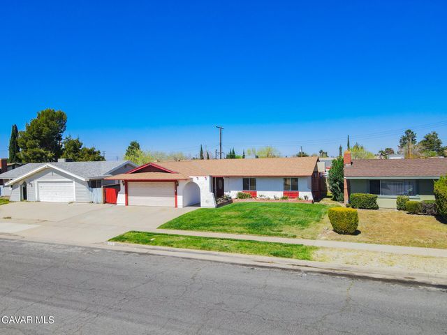 2535 E Avenue R-3, Palmdale, CA 93550