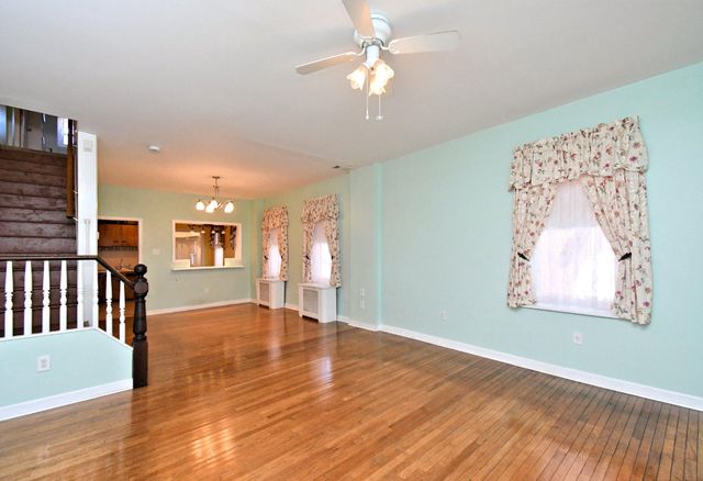 15 EGYPT, Norristown, PA 19403