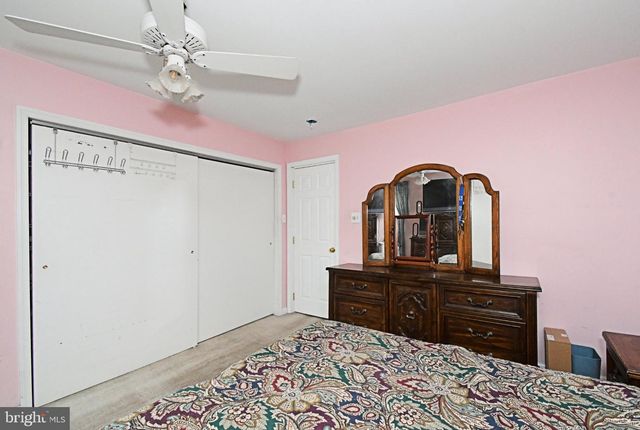 15 EGYPT, Norristown, PA 19403